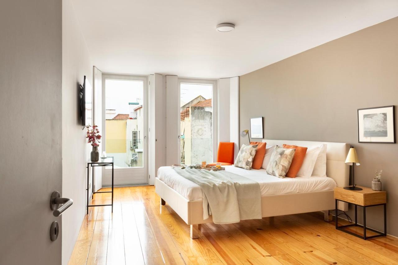 Altido Stylish 5Br Apt With Big Terrace In Principe Real Lisbon Luaran gambar