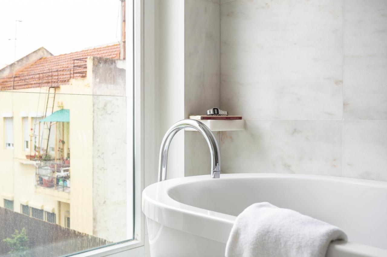 Altido Stylish 5Br Apt With Big Terrace In Principe Real Lisbon Luaran gambar