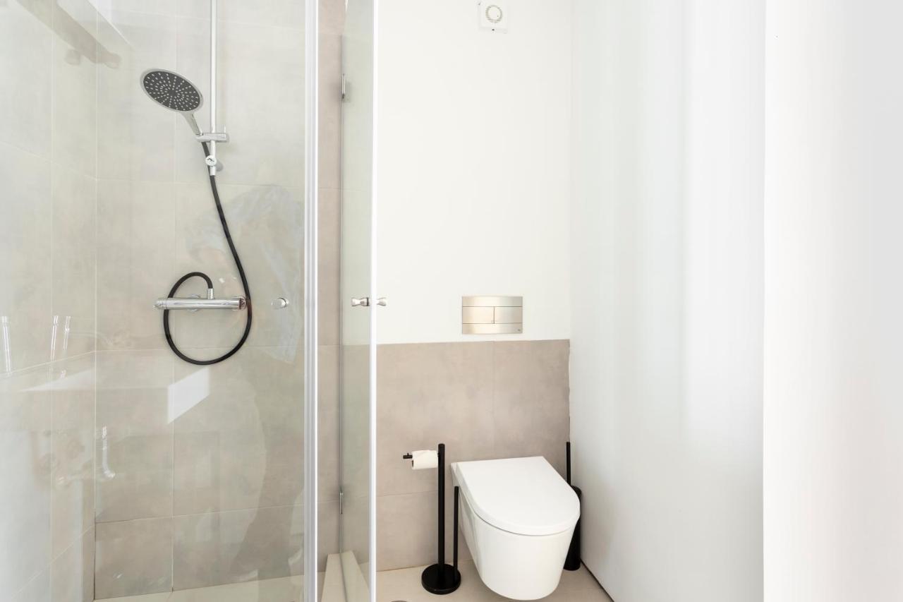 Altido Stylish 5Br Apt With Big Terrace In Principe Real Lisbon Luaran gambar