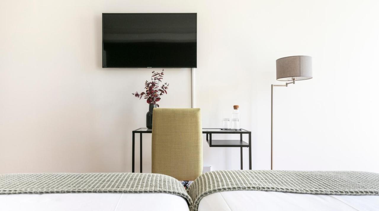 Altido Stylish 5Br Apt With Big Terrace In Principe Real Lisbon Luaran gambar